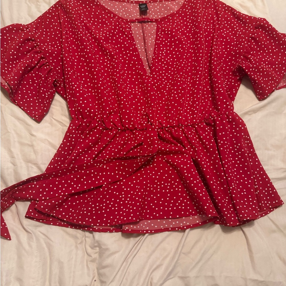 SHEIN Red and White Puff Sleeve Peplum Blouse